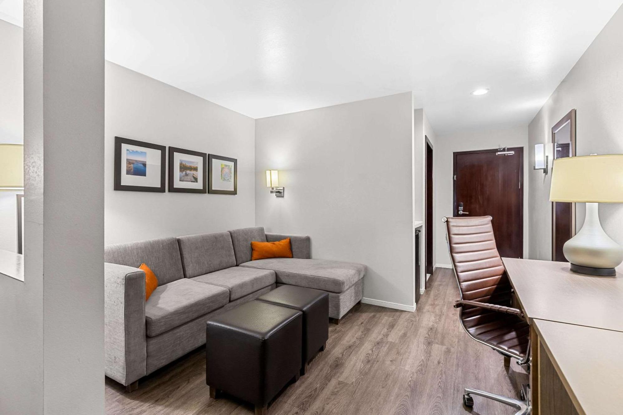 Comfort Suites Columbia Buitenkant foto
