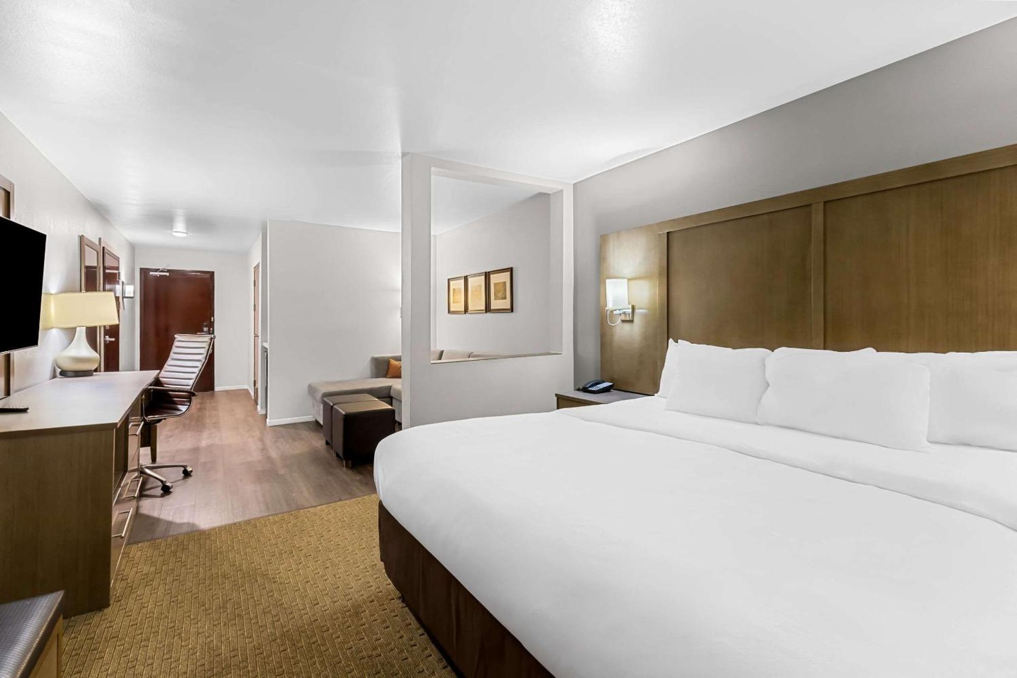Comfort Suites Columbia Buitenkant foto